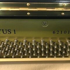ヤマハ　中古ピアノ　YUS1　2007年製