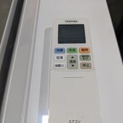 TOSHIBA 6〜8畳 2.2kwルームエアコン RAS-F221RBK(W) 2019年製