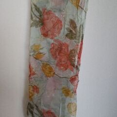 (完了)花モチーフ柄スカーフ
