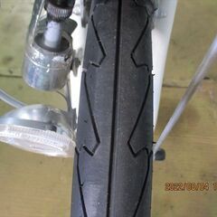 C125 ☆ 10000円スタート☆ ミニベロ 【アサヒ Loisr 白 20インチ 】の 