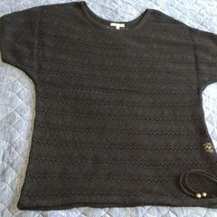 (完了)黒　裾結び半袖セーター