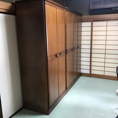 衣類の収納家具です