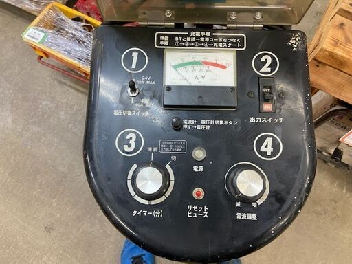 バッテリー充電器 PRESTOR GSユアサ SQ-600EX【店頭引取限定】【寄楽屋