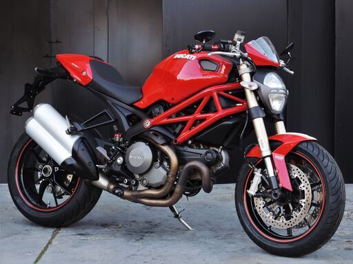 愛媛発★最終値下 美車 DUCATI モンスター1100 EVO 2013 エンジン一発始動♪ 程度良好 赤レッド 走行距離96,996km =始動動画有= 現状販売