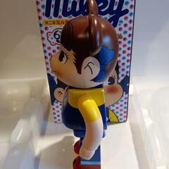 BE@RBRICK ペコちゃん ミルキー65周年記念デザイン400％ベアブリック ペコちゃん ミルキー65周年記念ベアブリック 400％