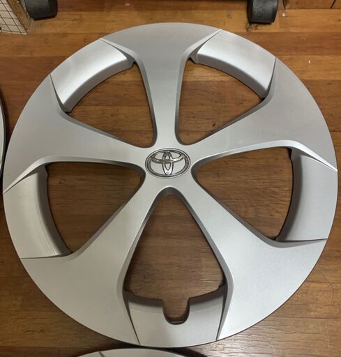 トヨタ純正 30 プリウス 後期 ホイール キャップ カバー 15インチ