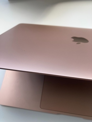 【美品】MacBookAir 2020 512GB Apple care