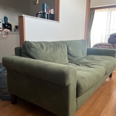 スモーキーグリーン　コーデュロイソファー