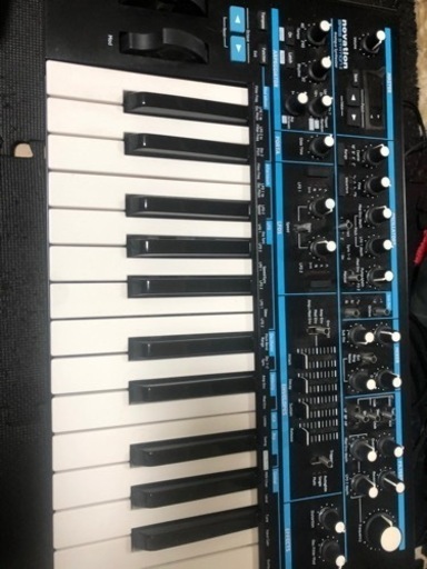 Novation Bass station2 アナログシンセベース