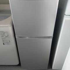 ☆AQUA☆2017年製 140L 2ドア冷蔵庫☺️