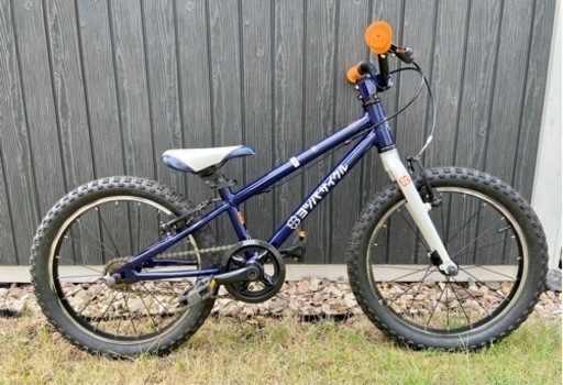 ヨツバサイクル　18インチ　BMX キャプテンネイビー　1年のみ使用