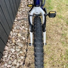 ヨツバサイクル　18インチ　BMX キャプテンネイビー　1年のみ使用