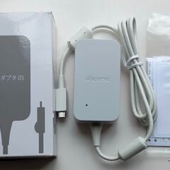 急速充電対応・携帯スマホ用・純正Docomo ドコモACアダプタ...