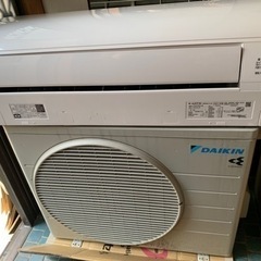 DAIKIN エアコン　2021年製　半年ほど使用　値下げ中