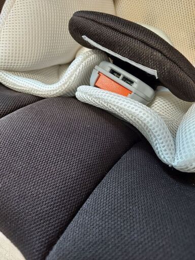 受渡し者様決定】エールベベ クルット NT2 チャイルドシート 回転