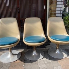 レトロなチェア