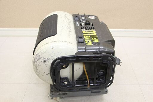 makita マキタ 常圧エアーコンプレッサー AC9031 (D4505ktxY)