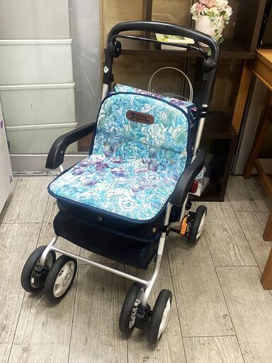 定価¥28,050★幸和製作所 シルバーカー ウォーキングステッキキャスター(杖立て付) ラベンダー 300 歩行車 ★買取帝国 志木店