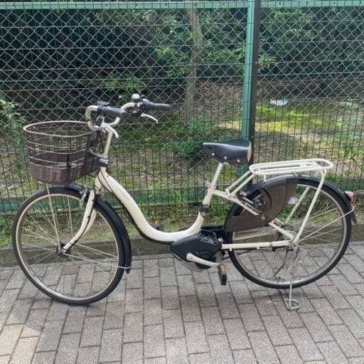 電動自転車　ヤマハ　パスナチュラ　白