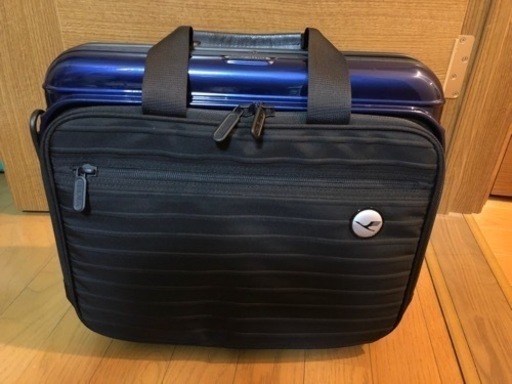 ほぼ未使用 美品 希少 リモワ 限定 RIMOWAルフトハンザ ボレロ 16L