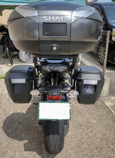 パニアケース  SHAD  サイドケース  トップケース  バイク ボックス