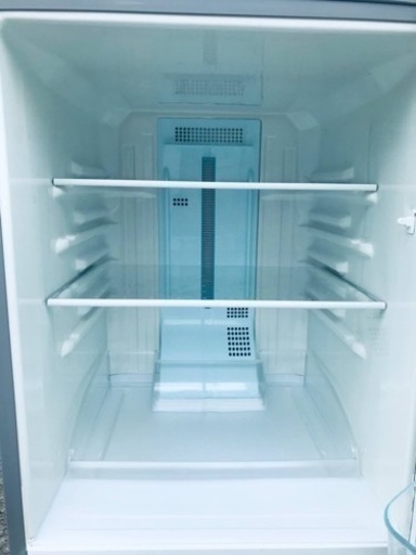 2108番 パナソニック✨ノンフロン冷凍冷蔵庫✨NR-B142W-S‼️