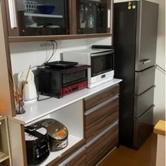 お取引中】食器棚 140×190×50 1年前に8万