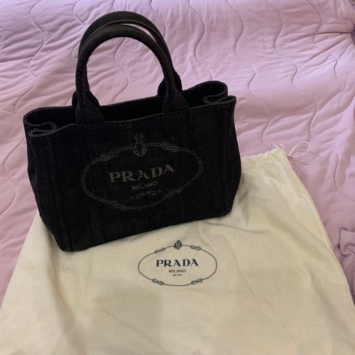 PRADAカナパ　美品