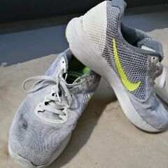 ナイキ NIKE ランニングシューズ 白 26cm