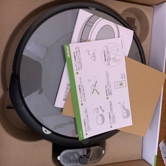 新品　　ルンバロボット掃除機　i2 新モデル　 吸う、拭く2in1