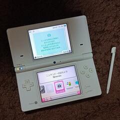 Nintendo DSiホワイト