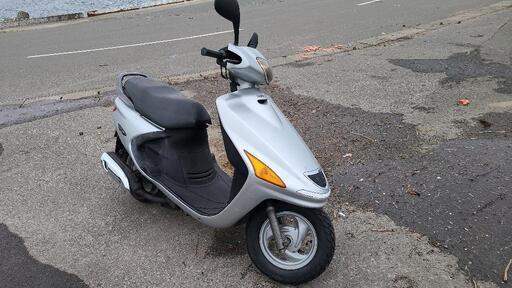ヤマハ　シグナスsi　125cc