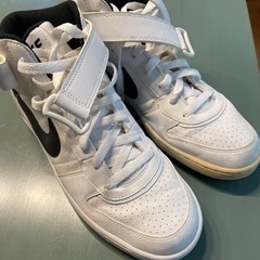 値下げ。NIKE ハイカットシューズ