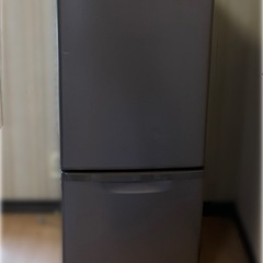 2016年製　Panasonic冷蔵,冷凍庫 138L ブラウン