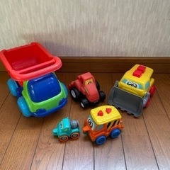 札幌市　ベビー用おもちゃ　車セット