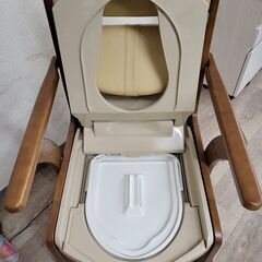 【8/15終 YA】アロン化成 安寿 シャワピタ 温水温座便座 ポータブルトイレ ARN-SA20 介護用品 介護トイレ ※未使用開封組立のみ 菊E 8/15終 YA】アロン化成 安寿 シャワピタ 温水温座便座 ポータブル