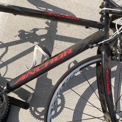 ロードバイク2台 タイヤのホール。受付終了