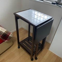 【ネット決済】移動式サイドテーブル・木製テーブル・スピーカー3点