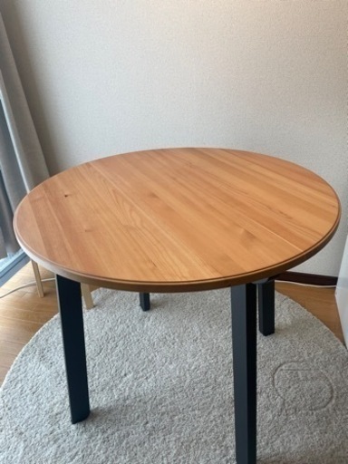 IKEAのラウンドテーブル GAMLARED ガムラレード