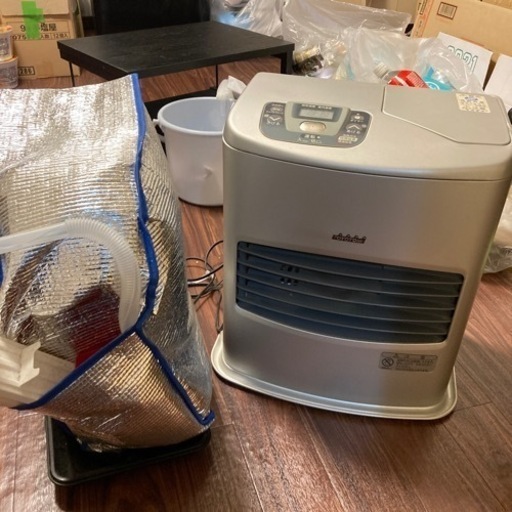 至急！石油ストーブ（タンク、補充ポンプ自動付き）
