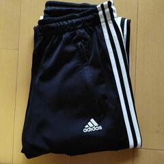 adidas　ジャージズボン　サイズＭ