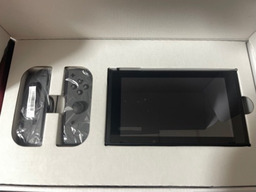 取り引き中』任天堂 Nintendo Switch 本体 グレー 32GBメモリーカード