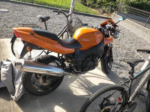 決まりました トライアンフ スピードフォー インジェクション 600cc 車検長い 令和6年2月 検スズキ カワサキ ヤマハ ホンダ 大型デビュー セカンドバイクに！ 決まりました トライアンフ スピードフォー インジェクション 600cc