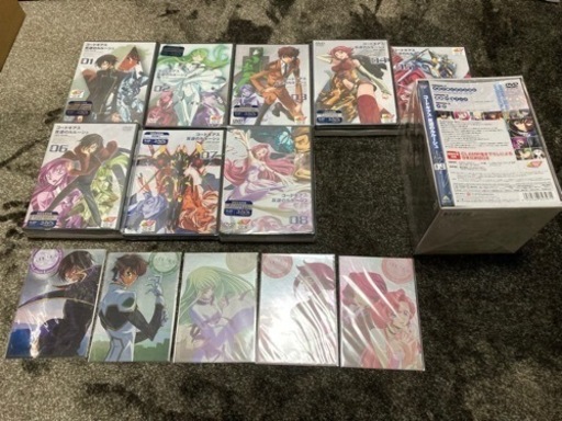 【初回生産限定版・新品未開封】コードギアス反逆のルルーシュ 初回封入特典あり 全巻セット DVD 収納BOX 付 ピンズ タオル ポストカード付