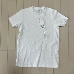 今季新品☆ユニクロ　白　Tシャツ　半袖　レディース　クルーネックT　M
