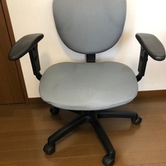 【取引完了】事務用椅子をお譲りします(千葉県)