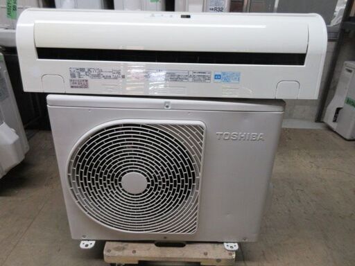 K03457　東芝　 中古エアコン　主に6畳用　冷房能力2.2KW ／ 暖房能力　2.2KW