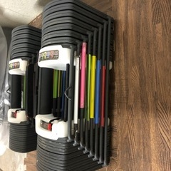 ダンベルとベンチ台