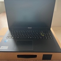 ASUS ノートパソコン　未使用に近いです