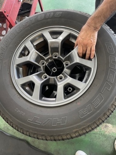 ジムニーシエラ 純正タイヤホイールセット スペアタイヤ付き 値下げ